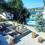 Apartman Tisno Resort *