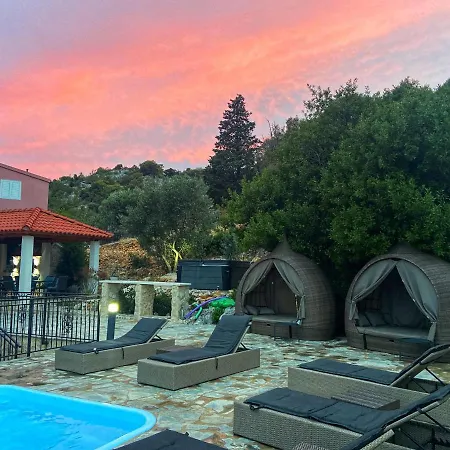 Tisno Resort