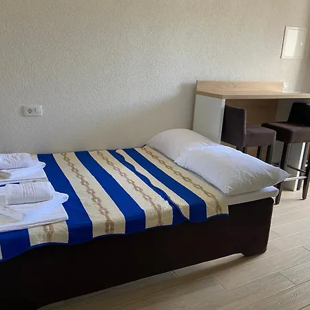 Tisno Resort Апартаменты *