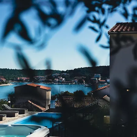 Tisno Resort