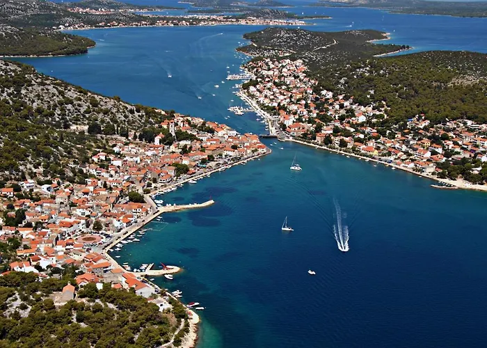 Апартаменты Tisno Resort Тисно