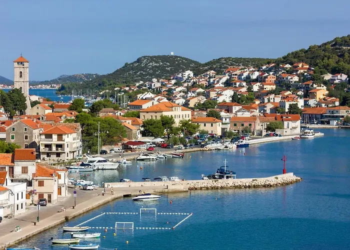 Tisno Resort Тисно