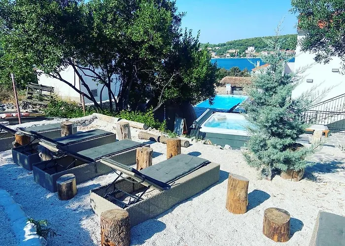 Апартаменты Tisno Resort *