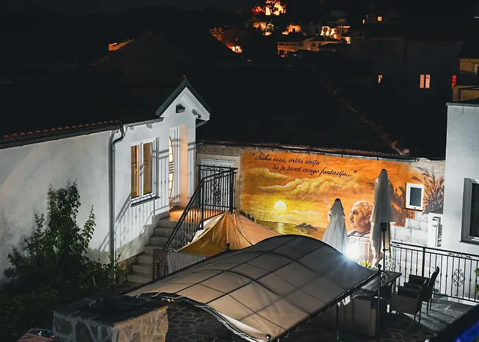 Tisno Resort * Тисно