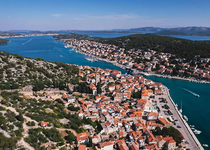 Tisno Resort * Tisno