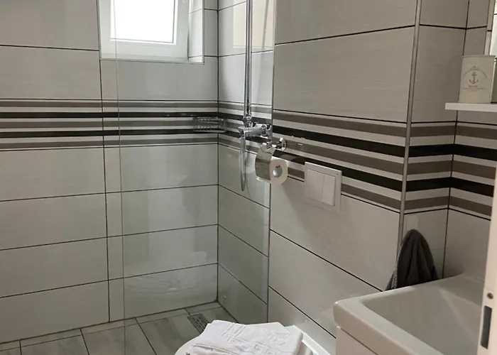 Tisno Resort * Тисно